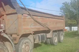 Man, 41.370