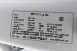 Tesla, Model 3