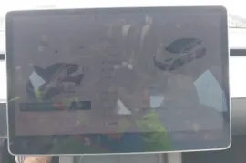 Tesla, Model 3