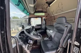 Man, TGX
