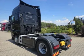 Man, TGX