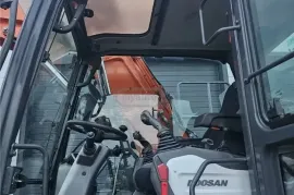 Doosan, DX170W-5