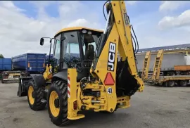 JCB, 4 CX