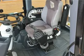 JCB, 4 CX