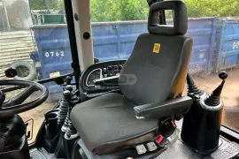 JCB, 4 CX