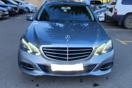 Mercedes-Benz, E CLASS, E 220
