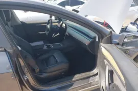 Tesla, Model 3