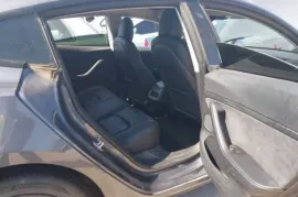 Tesla, Model 3