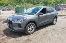 Ford, Escape