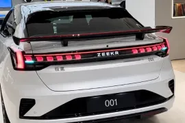 Zeekr, 001
