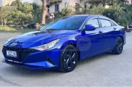 Hyundai, Elantra