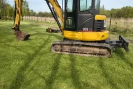 CATERPILLAR, 305