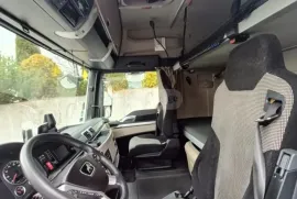 Man, TGX