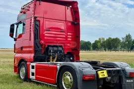 Man, TGX