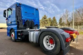 Man, TGX
