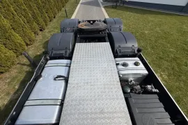 Man, TGX