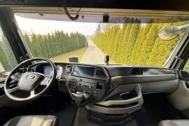 Man, TGX