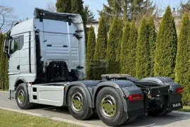 Man, TGX