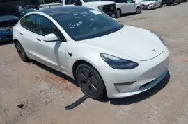 Tesla, Model 3