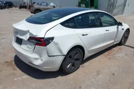 Tesla, Model 3