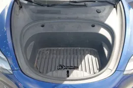 Tesla, Model 3