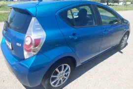 Toyota, Prius C