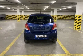 Toyota, Vitz