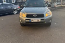 Toyota, RAV4