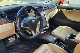 Tesla, Model S