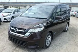 Nissan, Serena