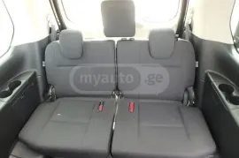 Nissan, Serena