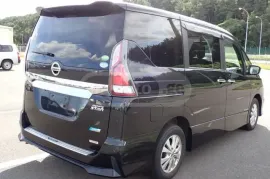 Nissan, Serena