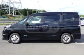 Nissan, Serena