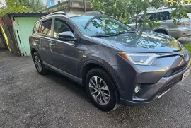 Toyota, RAV4