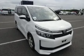 Toyota, Voxy