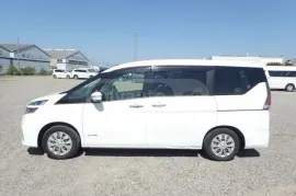 Nissan, Serena