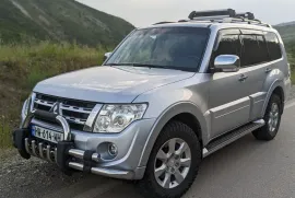 Mitsubishi, Pajero