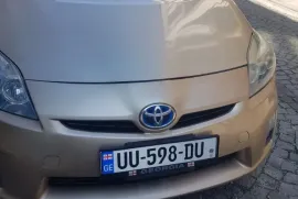 Toyota, Prius