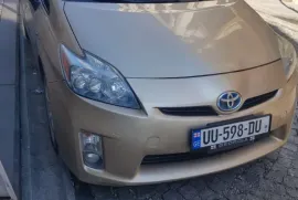 Toyota, Prius