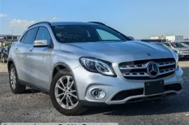 Mercedes-Benz, GLA-Class, GLA 180