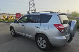 Toyota, RAV4