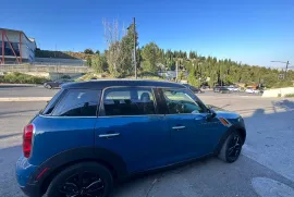 MINI, COUNTRYMAN