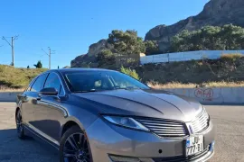 Lincoln, MKZ