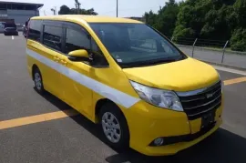 Toyota, Noah