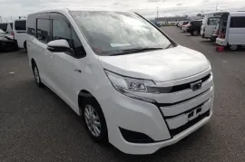 Toyota, Noah