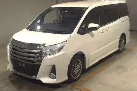 Toyota, Noah