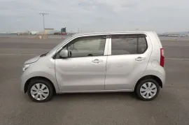 Suzuki , Wagon R+