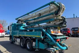 Mercedes-Benz , Arocs