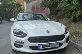 Fiat , 124
