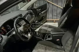 Nissan, Rogue